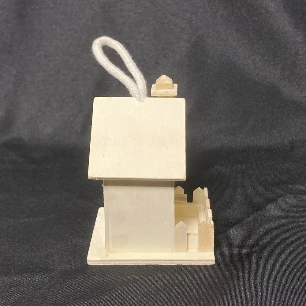 ⭐️ Make Market Valentine’s Day Mini Wooden Birdhouse